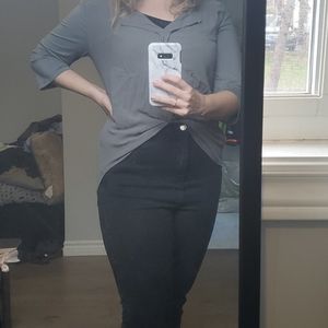 💫 2/$25 • Gray/Blue Blouse